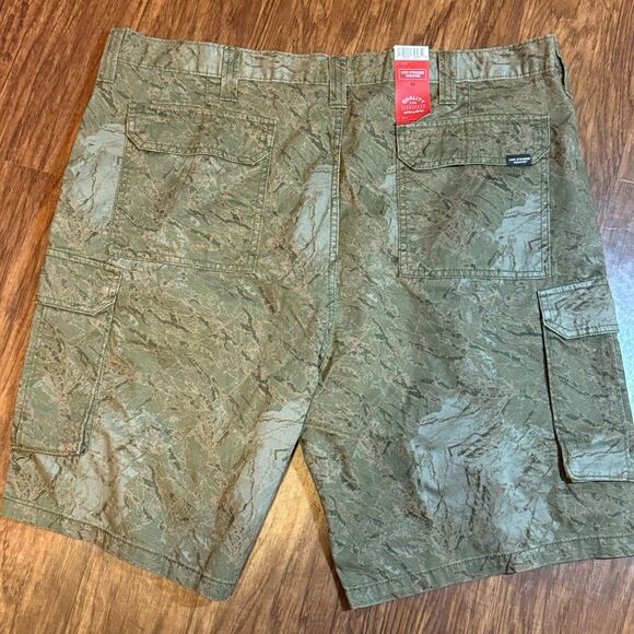 Levi Strauss Signature Men’s Shorts Camouflage Size 42 Cargo Shorts New - Picture 7 of 8